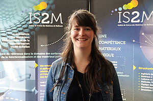 Clémentine Bidaud est doctorante à l'Institut de science des matériaux de Mulhouse (IS2M - UHA/CNRS)